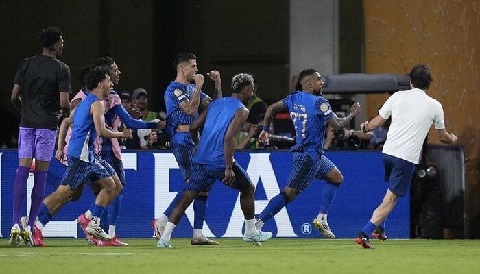 Pemain Al Hilal merayakan kemenangan dramatis atas City di Piala Dunia Antarklub 2025